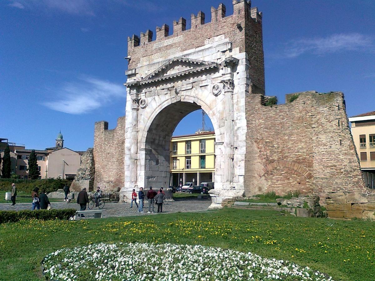 Appartamento Fronte Mare Rimini Exteriör bild