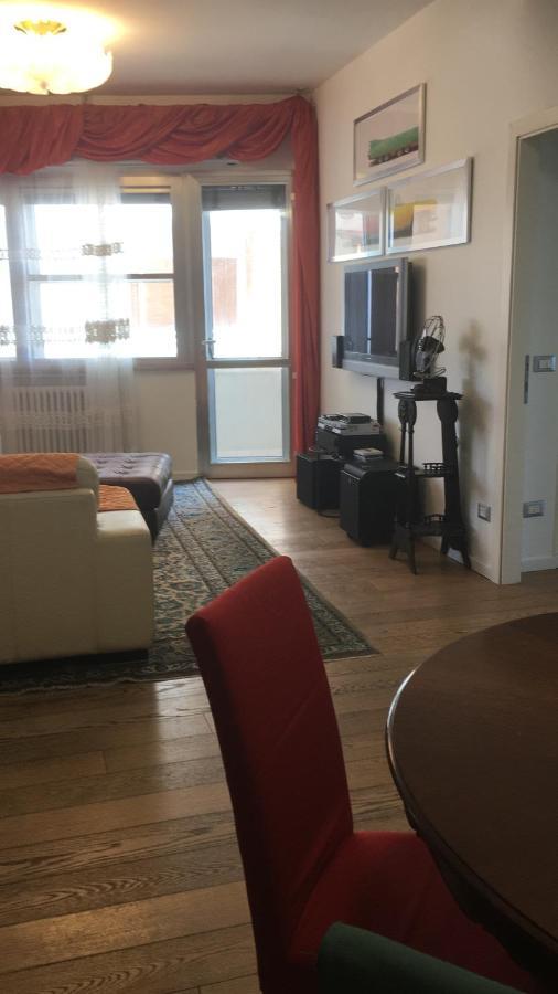 Appartamento Fronte Mare Rimini Exteriör bild